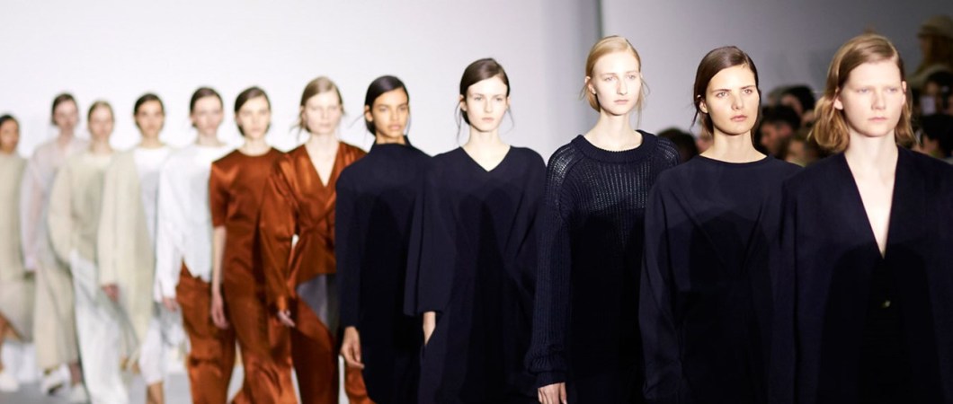 BFC и CFDA призывают к «перезагрузке индустрии моды»