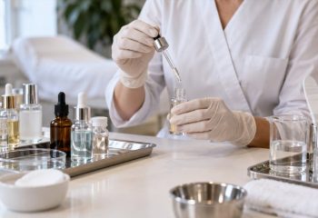 Концентраты в работе косметолога: где они используются и чем отличаются друг от друга